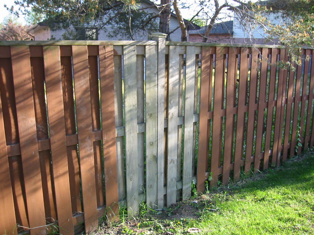 hv-fence-front-1.JPG