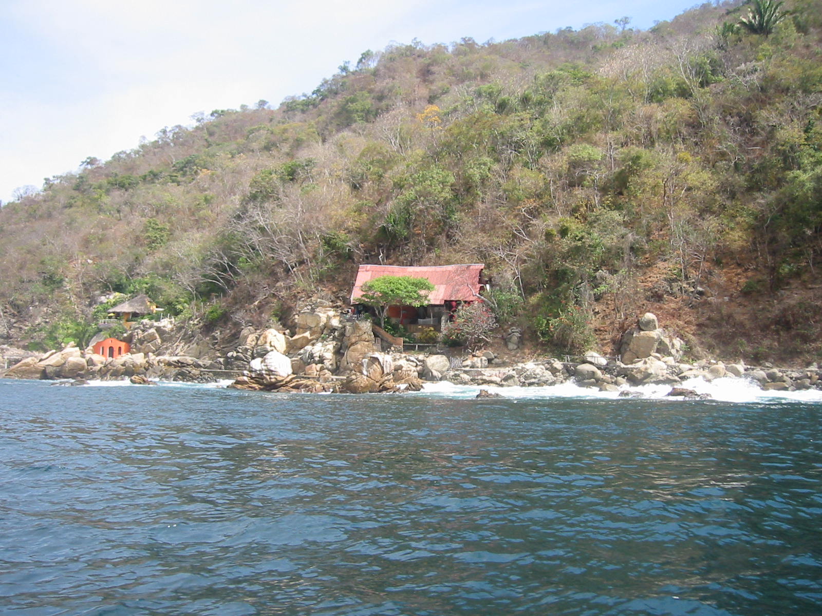 Entering Yalapa's bay