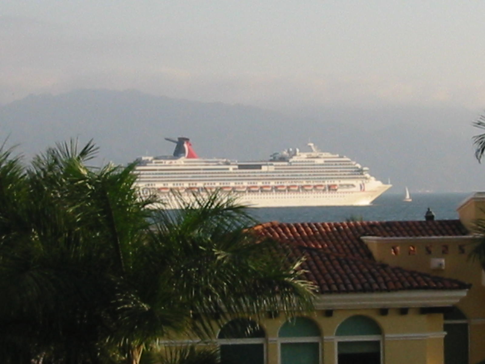 Puerto Vallarta - cruise ship leaving PV